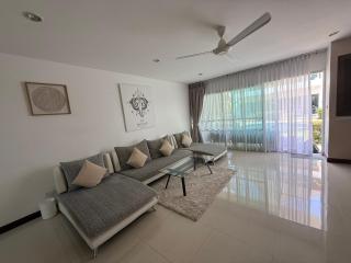 Прекрасный таунхаус с тремя спальнями - 8