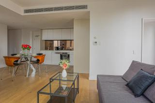 Cozy 2 Bedroom Apartment Darling Square with Balcony - Sydney - 5