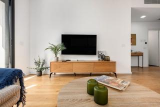 Sunny Chic in Tel Aviv Center by Sea N Rent - Tel Aviv - 3