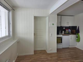 Renovated apartment 40mt2 close to airport - Tromsø - 6