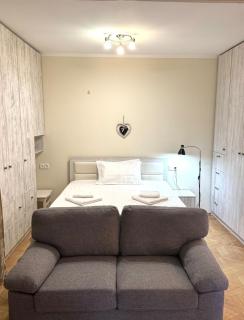Cozy & cute apartment near Vake Park - Tbilisi - 5
