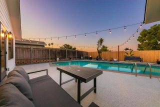Private Villa Poolside Oasis 15 Min to Everything - San Diego - 4