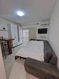 Sea Beach Apartment - 9