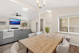15 Min to Beach and Zoo - Hot Tub - Cozy Fire Villa Pit - San Diego - 1