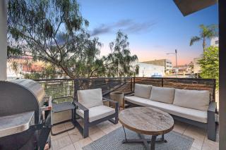 Walk to Balboa Park and Little Italy LUX Townhome - San Diego - 9