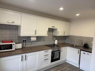 16 Macgregor court, Oban - 8