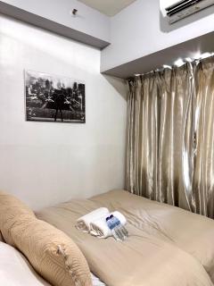 City chic in the heart of Makati #4609 - Manila - 8
