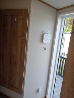 R&L Retreat's - Cayton - 5