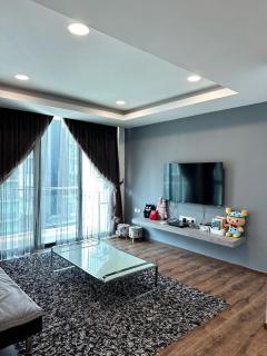 Vivacity Megamall Jazz Suite 3R3B 7pax - Kuching - 8