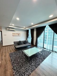 Vivacity Megamall Jazz Suite 3R3B 7pax - Kuching - 2