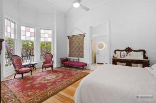 Yarrum Downs House - Luxury Farmstay - 5 min to beach - Cudgera Creek - 4