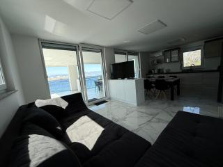 MERTIK house - Omišalj - 2