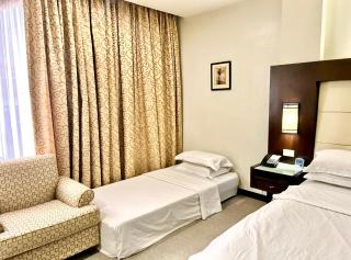 Circle Inn Hotel and Suites Bacolod - Bacolod - 8