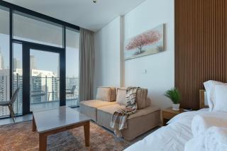 Burj & Beyond - Luxury Stay with Burj Khalifa View - 8
