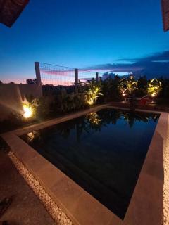 Villa Hanoman - Serene 2BR Ubud Rice Fields Hideaway - Ubud - 5