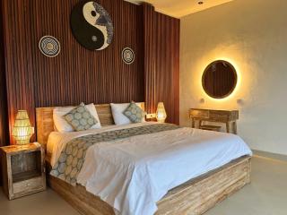 Villa Hanoman - Serene 2BR Ubud Rice Fields Hideaway - 8