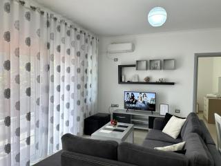 Elisabeth Apartments - Saranda - 9