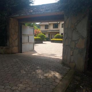 Whispering Pines Hideaway - Ngong - 9