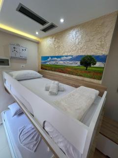 Sense Apts - Tirana - 1