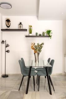 Monsalves Patio, céntrico y con garaje gratis - 6