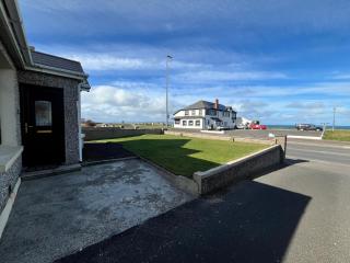 Portrush Seaview Beach House - Portrush - 1