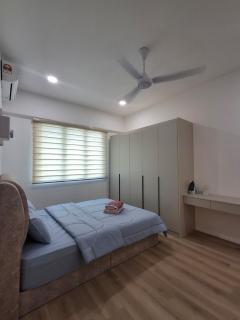 Kenny Hill 3 Bed Room - Parkboy - 4