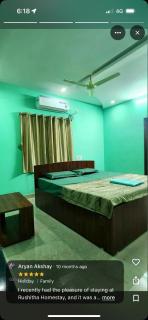 RUSHITHA HOMESTAY - NEAR To ALIPIRI- FREE WIFI - FAMILY STAY ONLY - ANDROID TV - DOOR SERVICE - Tirupati - 6