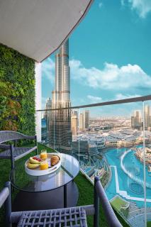Stay in the #1 Burj & Fountain View 4BR Apartment - 9