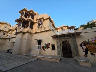 Royal Retreat at the 450-Year-Old Bhindar palace, bhindar, Udaipur - Bhīndar - 9
