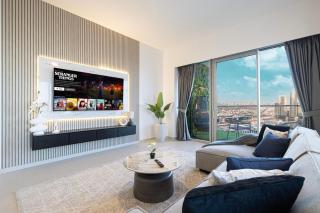 Stay in the #1 Burj & Fountain View 4BR Apartment - 7