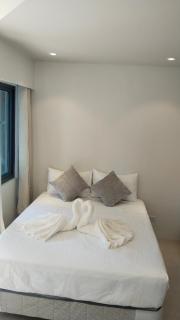 STUDIO DELUXE OCEAN VIEW in TAMBULI SEASIDE RESORT & SPA only 1 residential pool is free to use - Lapu Lapu City - 7