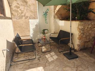 140m2 du XVIIe, plein centre & extérieur, 6-9 pers - 7