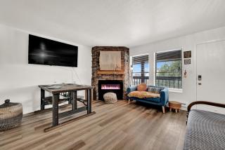 2BD 2BA Mountain Retreat with AC - Eden - 7