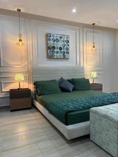 The Majestic Apartment by Yarara - Rawalpindi - 6