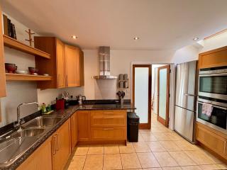 Stylish 3-Bedroom Detached Home in Cambridge - Chesterton - 7