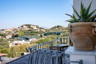 The Phoenix - Modern Breathtaking Sea View Apartment with 2 Terraces, 2 Balconies, small private garden and private parking - Massa Lubrense - 8