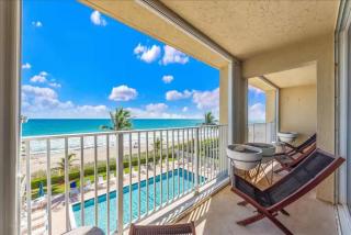 Hutchinson Island BeachFront Heated Pool Balcony Top Floor - Jensen Beach - 0