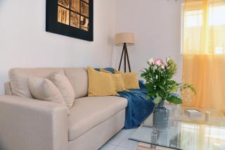 Sofie's Port View Apartment - Kokkinos Pyrgos - 7