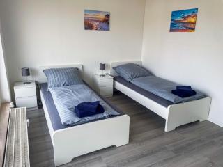 bookandstay24 Dietzenbach 2 Zimmerwohnung mit Balkon, Küche und Parkplatz-10 - Dietzenbach - 0