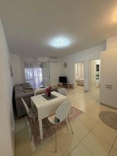 Apartment Biki - Golem - 7