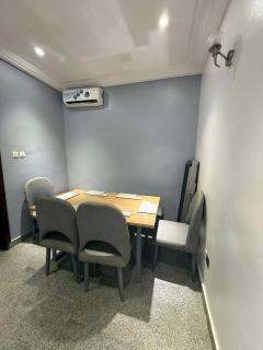 Cornerstone shortlet Apt - 2