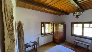 Casa Maramureșeană - Refugiu Tradițional Maramureșean Cazare de Poveste în Natură lângă pârâu Loc de joaca pentru Copii Parcare Foișor - 2