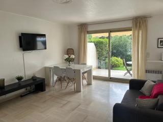 Grand studio sur les hauteurs de Cannes - Mougins - 4
