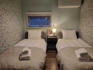 Quiet and spacious holiday home - Voorthuizen - 1