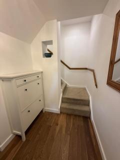 Spacious 4 Bedroom Townhouse in Essex - 8