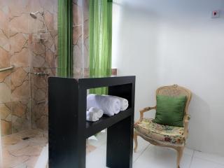 Sky Beach Hotel - Hopewell - 6