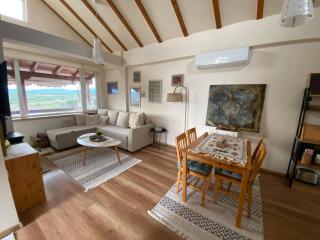 Romantic mountain cabin 10km to Skopje downtown - 0