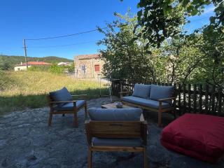 Charmant studio, maison en pierre, terrace and garden - Veyras - 4