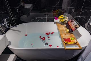 Salute Saigon Hotel and Spa - 7