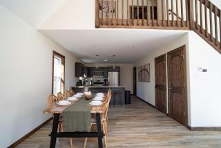 Luxury Chalet with hot tub in scenic Poconos - 5